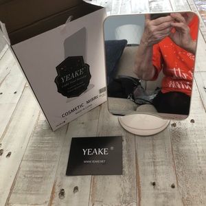 Yeake Light Your Beauty cosmetic Mirror.